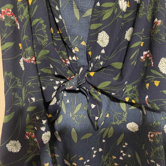 Blue Flowered Kimono Cardigan - One Size Fits Most - Picture 6 of 9